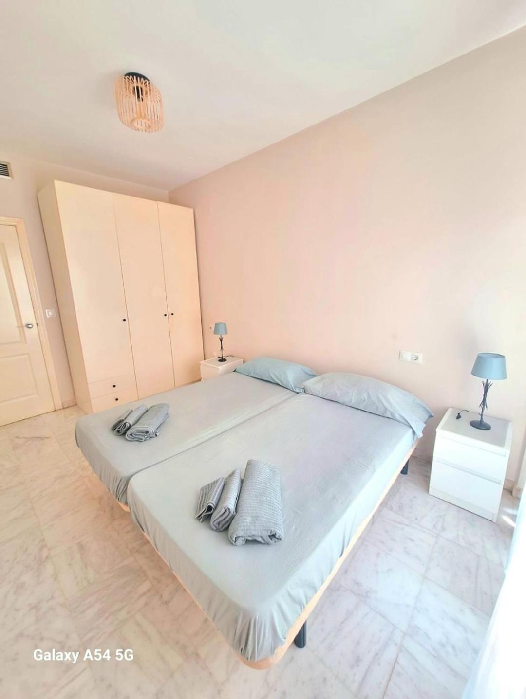 Apartamento Triana Sevilla Kültér fotó